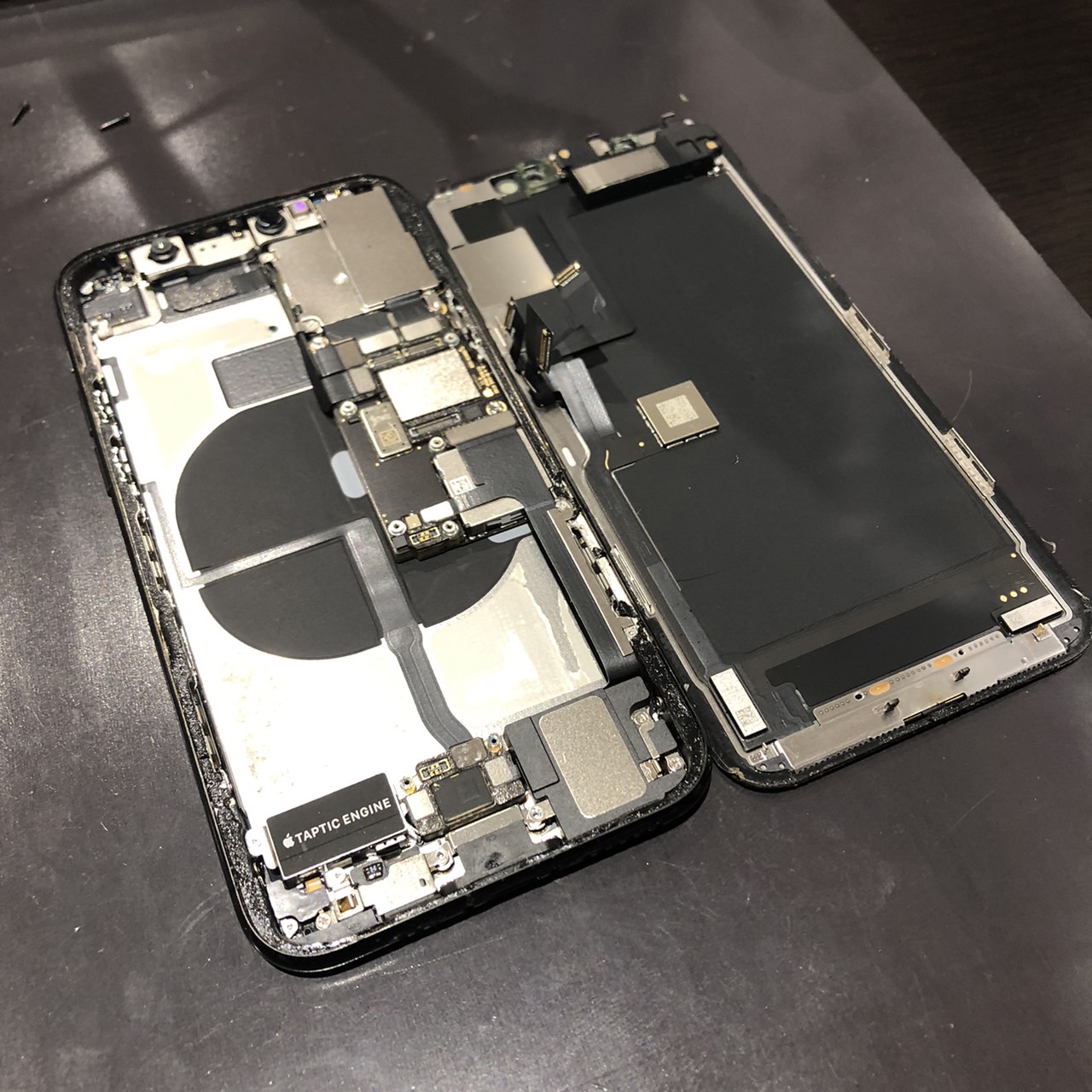 iPhone11pro　バッテリー交換修理【秋田市からご来店】