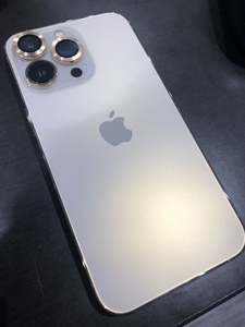 iPhone13proカメラレンズガラス割れ