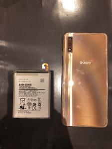 Galaxy A7とバッテリー