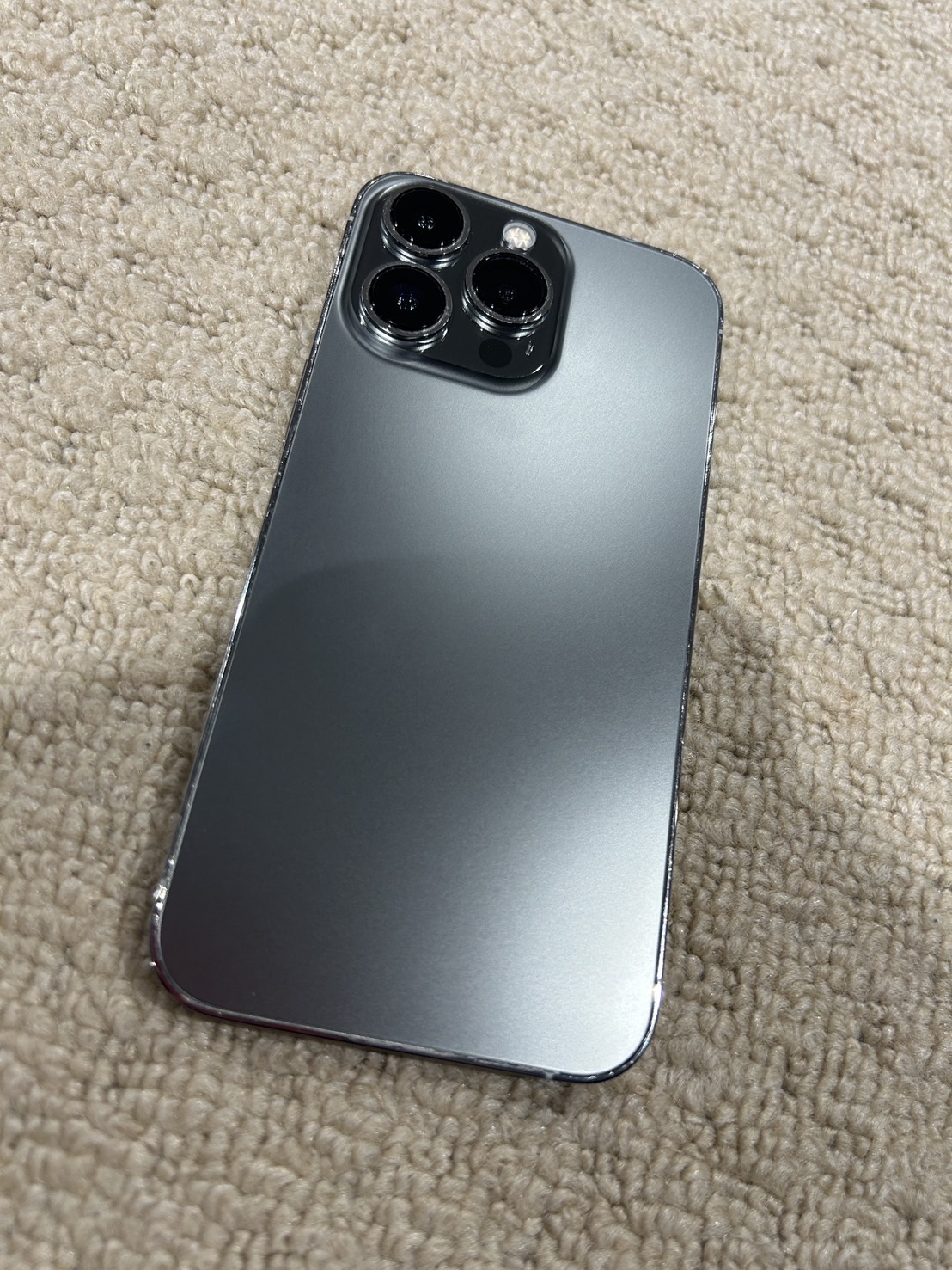 iPhone 13 Pro 背面修理【横手市よりご来店】