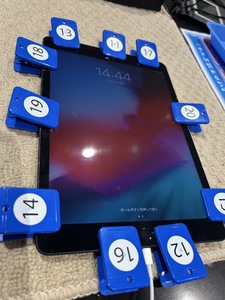 iPad8圧着