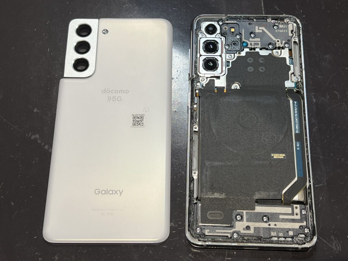≪買い替えよりも使い慣れた端末を修理！≫Galaxy S21 5G バッテリー交換【秋田市八橋からのご来店】