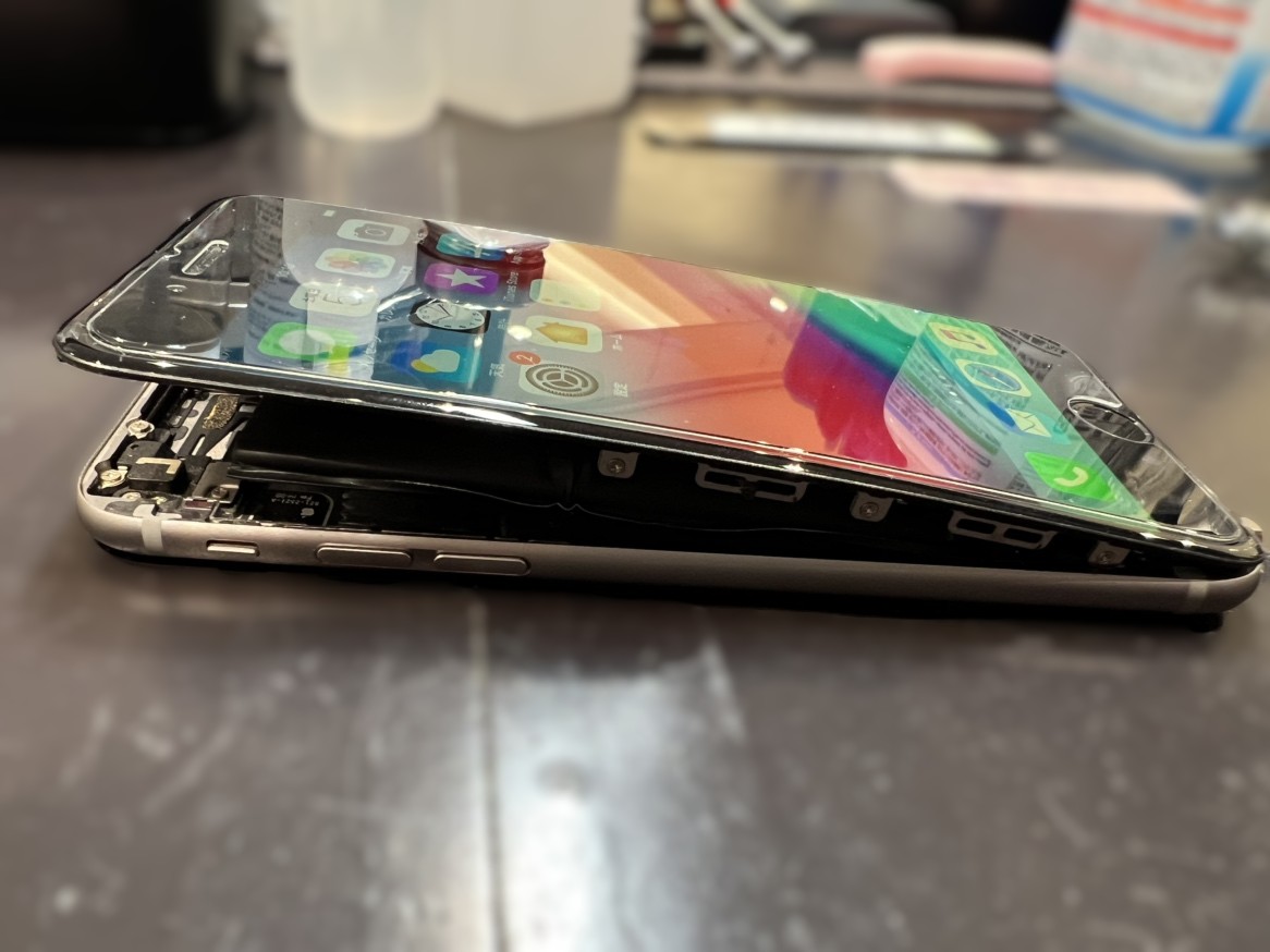 iPhone6　バッテリー交換修理【秋田県能代市よりご来店】