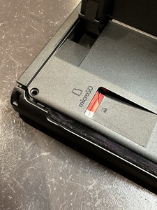 SDカードスロット破損・SDカード破損