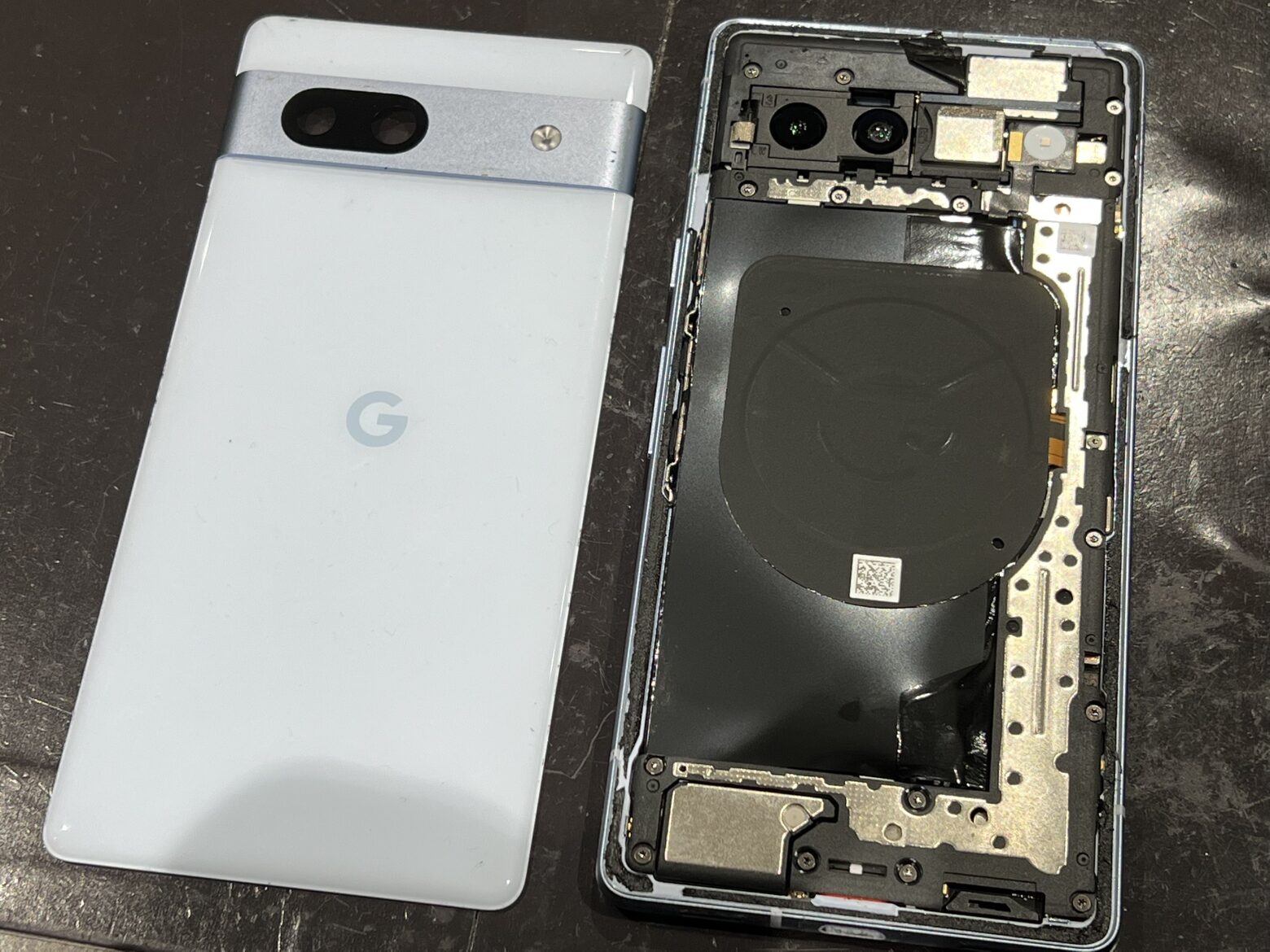 Pixel 7a バッテリー交換　過去にバッテリー膨張した経験が💥もしかして・・・不安解消のための交換修理🔋【秋田県横手市からのご来店】