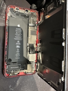 iPhone11の内部の写真