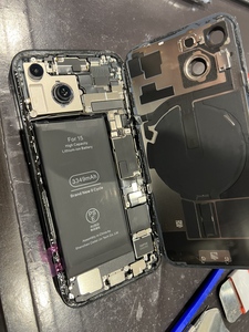 背面パネル分解の図