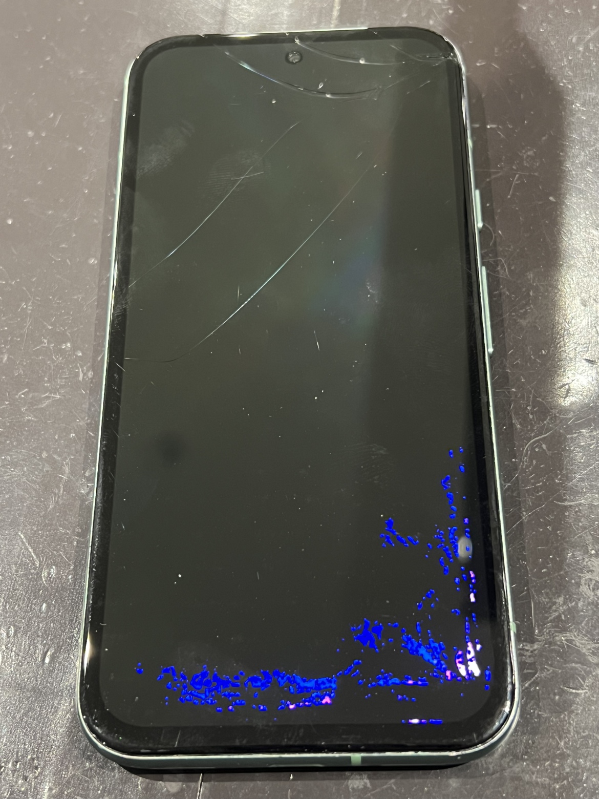 落下で割れ＋水没💦 Pixel 8aの画面交換修理事例！【大仙市からのご来店】