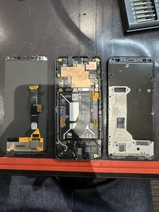 画面と本体を分解する