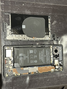 ここまできたらあとはバッテリーを取るだけ！