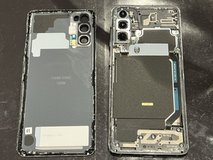 背面パネル取り外し