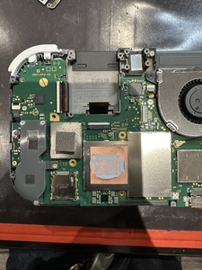 パーツを取り外す