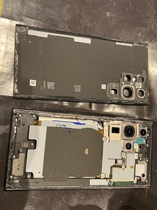 バックパネル取れました