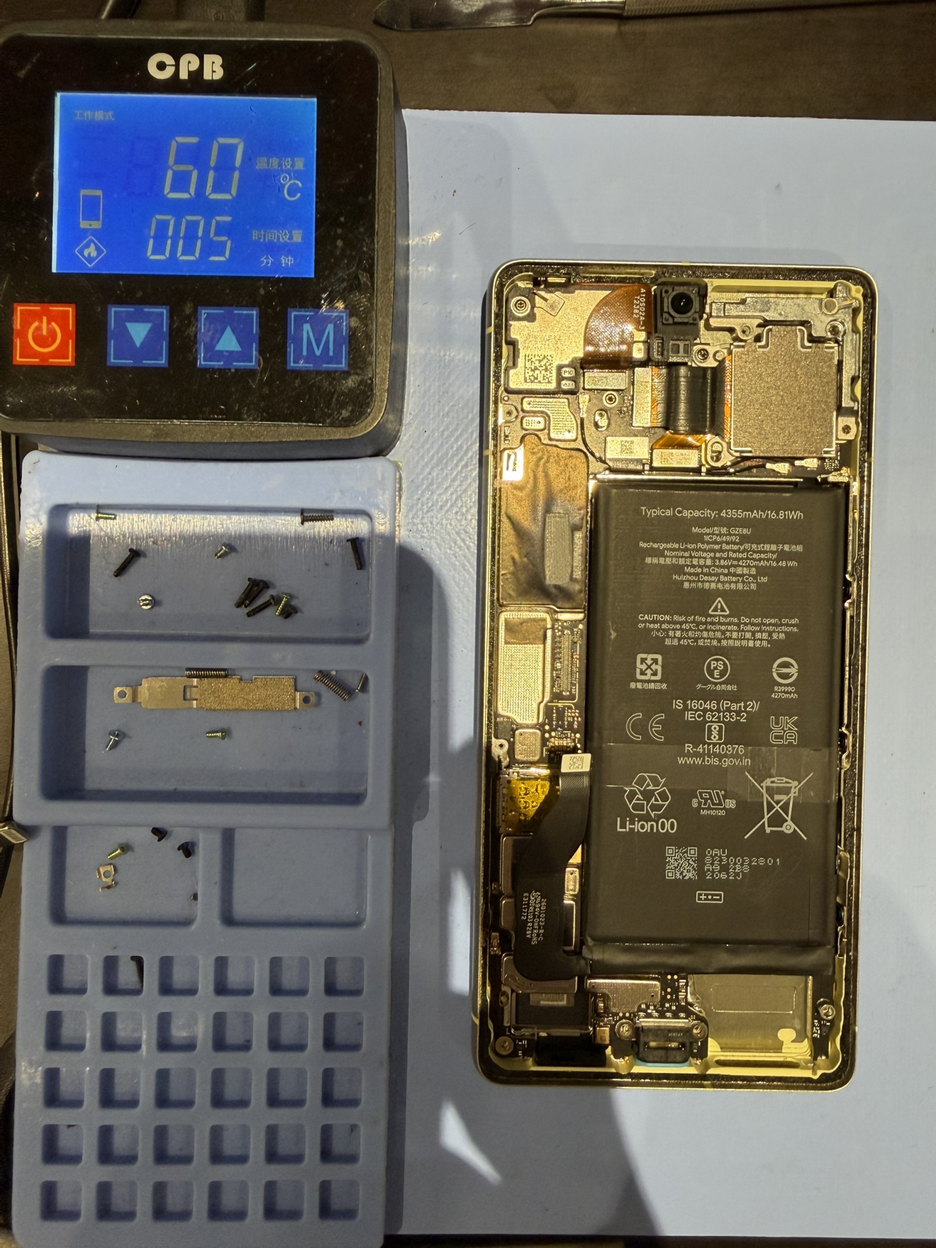 冬の寒さでバッテリーも凍傷！？Pixel 7 バッテリー交換修理【大仙市からのご来店】